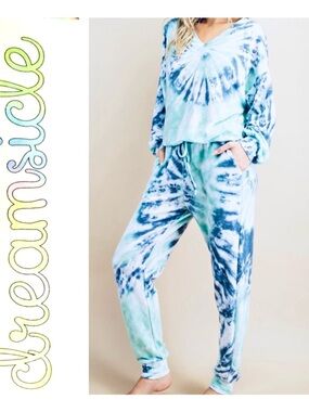 Dreamsicles Womens Tie-Dye Sea Blue/Navy Louge Set